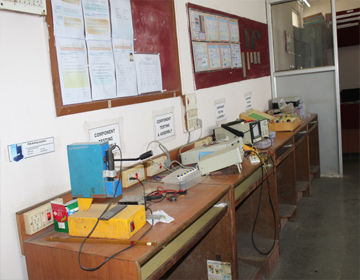 Printed Circuits Board Lab